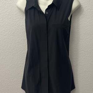 Athleta Urbanite II Tank Sleeveless Button Down Shirt Size S